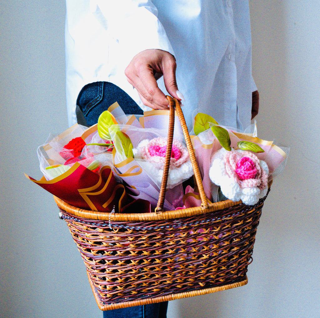 Single Eternal Crochet Rose