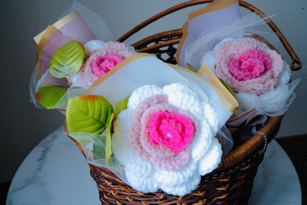 Single Eternal Crochet Rose